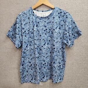 Tuckernuck Blue Floral Short Sleeve Blouse